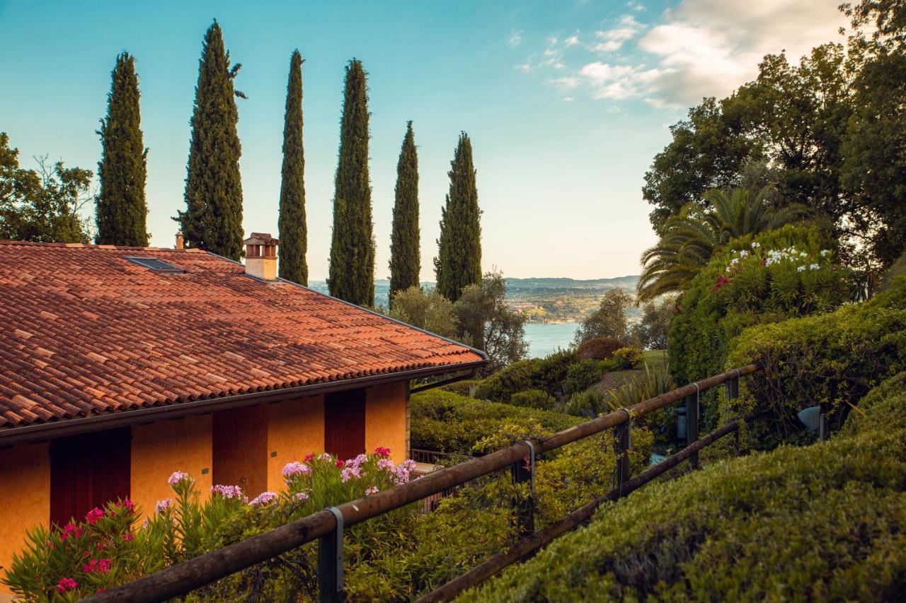 Domina Borgo Degli Ulivi - Garda Lake Gardone Riviera Exterior foto